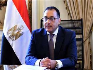 رئيس الوزراء يطالب برفع كفاءة شارع المعز