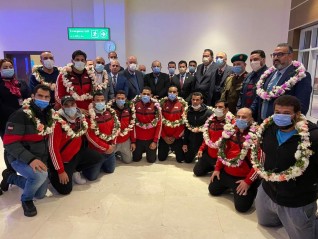 وزير الرياضة يستقبل المنتخب المصري للجودو بمطار القاهرة