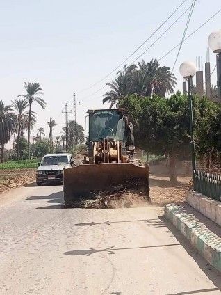 محافظ أسيوط: إستمرار حملات النظافة بقرى مراكز ديروط والغنايم والبداري