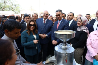 وزير التموين ووزيرة التنمية المحلية والبيئة ومحافظ القليوبية في جولة موسعة لافتتاح مشروعات خدمية ومعارض سلعية استعدادًا لشهر رمضان