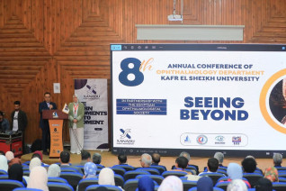 رئيس جامعة كفر الشيخ يشهد فعاليات المؤتمر السنوي الثامن لطب وجراحة العيون بكلية الطب البشري بمشاركة نخبة من الخبراء