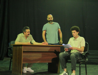 مسرح السلام يواصل بروفات «التياترو» استعدادًا للعرض خلال عيد الأضحى