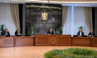 مدبولي: الموازنة الجديدة تشهد زيادات كبيرة في المخصصات الموجهة للصحة والتعليم