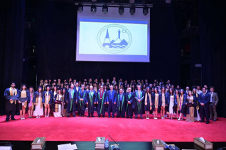 جامعة القاهرة تحتفل بتخريج دفعة جديدة من كلية حقوق السوربون .. وتجدد التأكيد على عمق الشراكة الأكاديمية المصرية الفرنسية